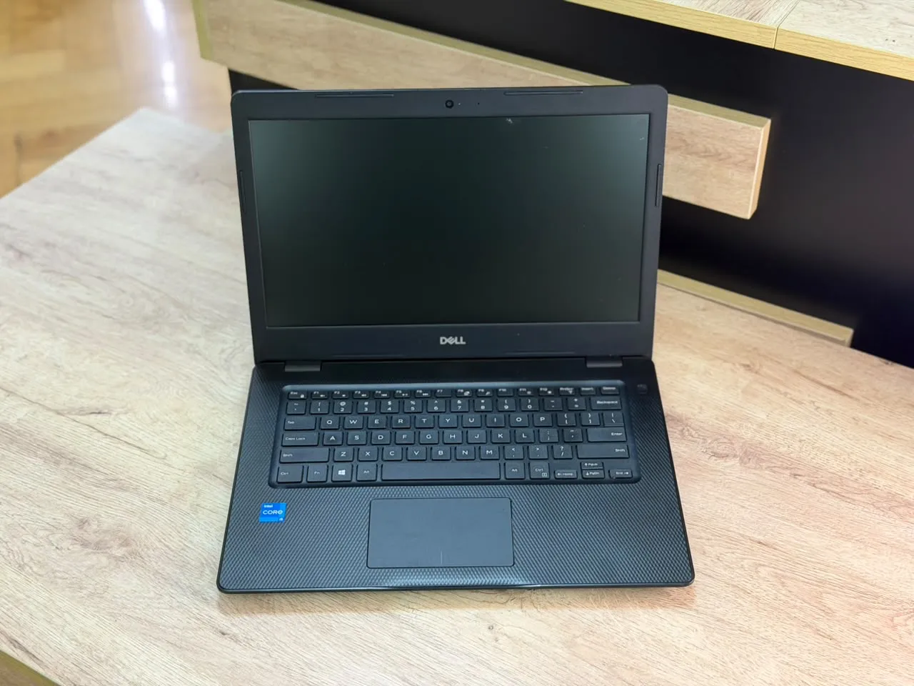 Dell Core i5 noutbuk — şəkil 2