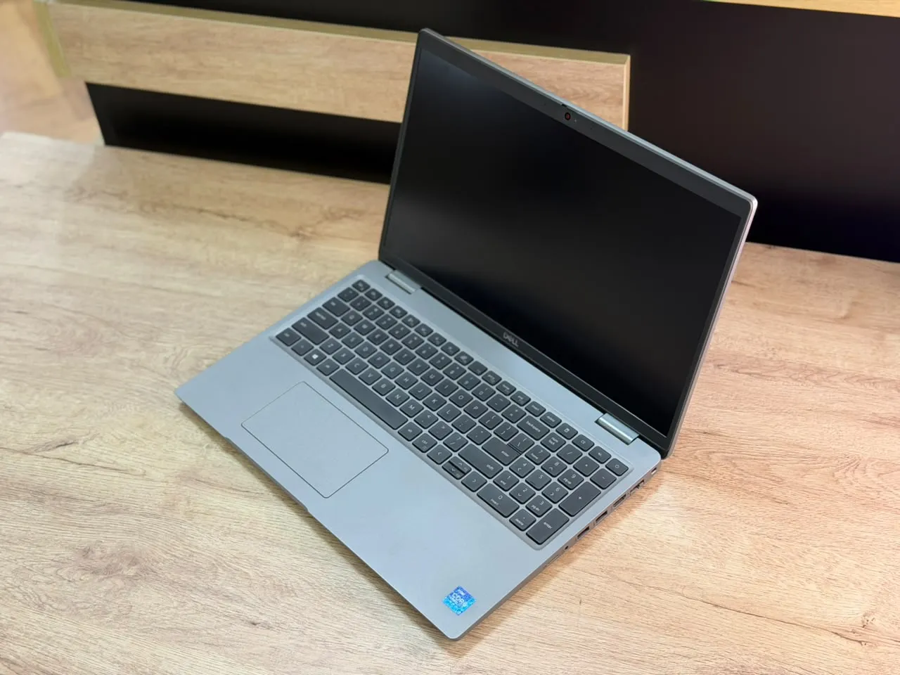 Dell Core i7 noutbuk — şəkil 1
