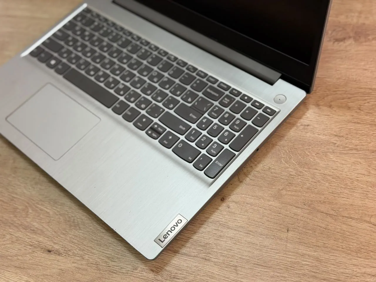 Lenovo IdeaPad — şəkil 2